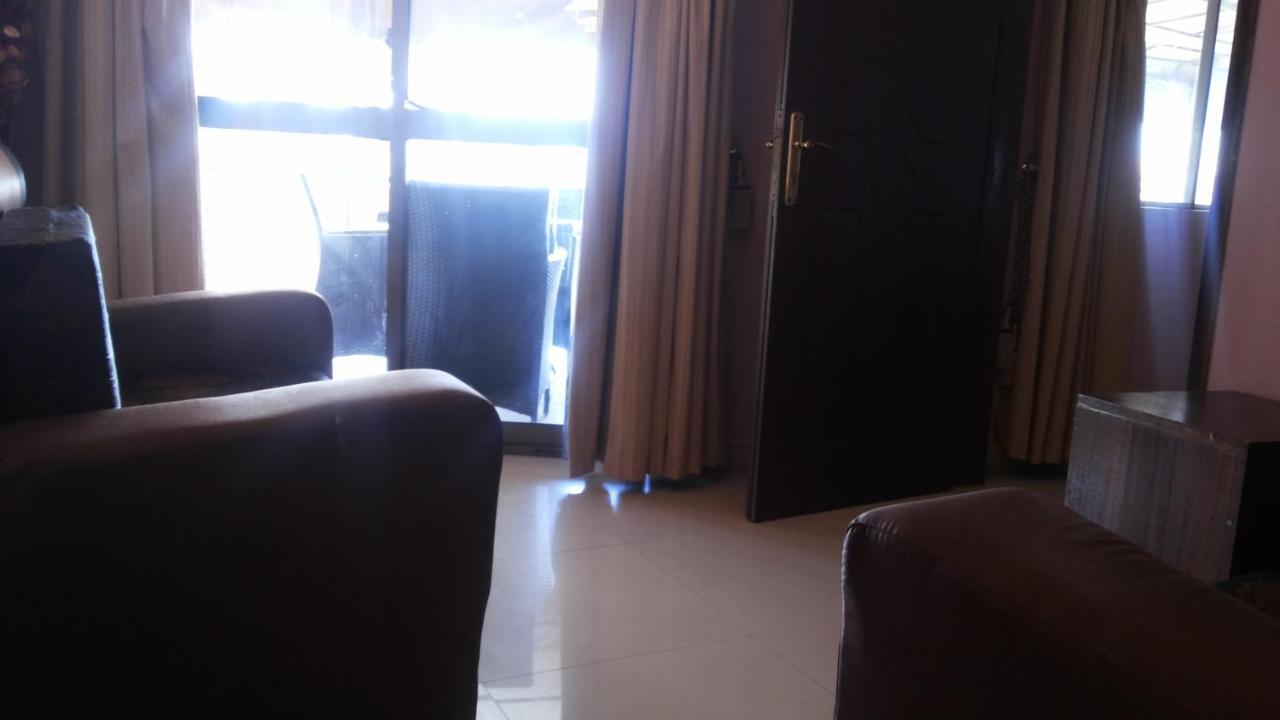 Gulu Palema Crown Hotel מראה חיצוני תמונה