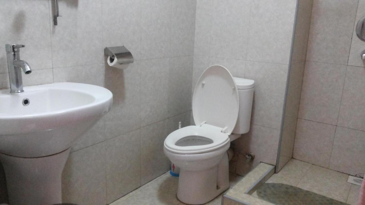 Gulu Palema Crown Hotel מראה חיצוני תמונה