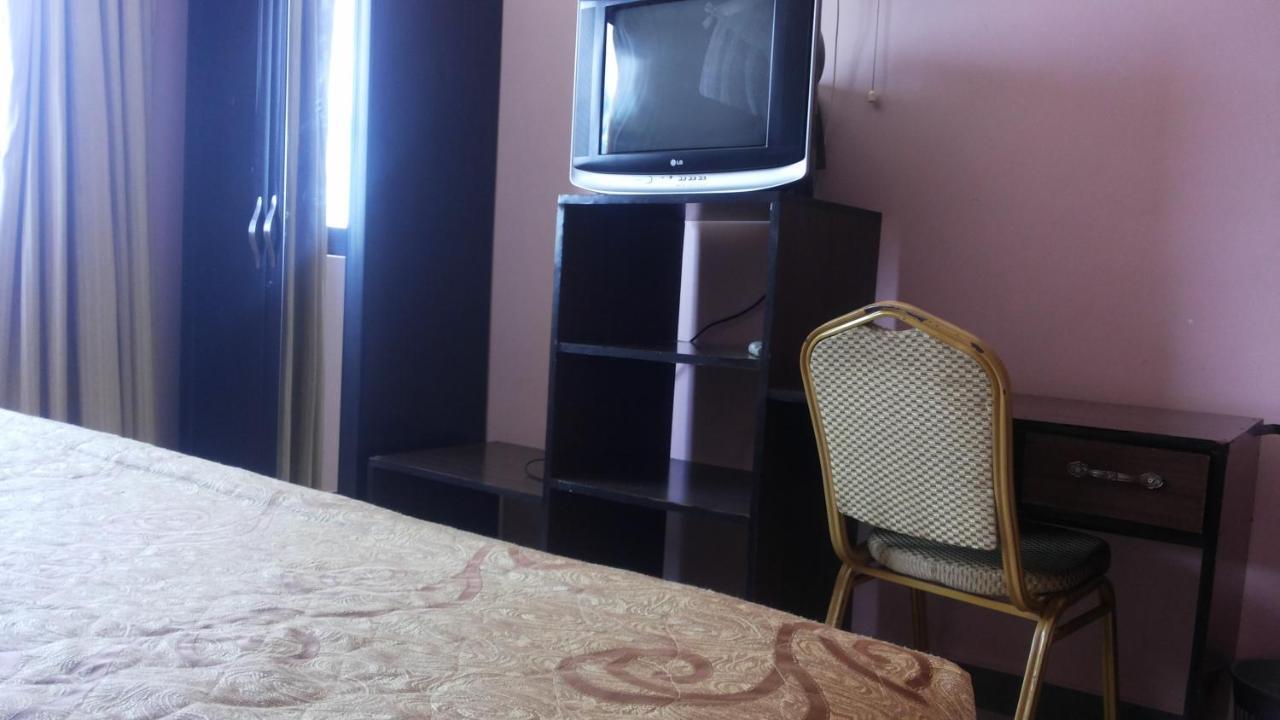 Gulu Palema Crown Hotel מראה חיצוני תמונה