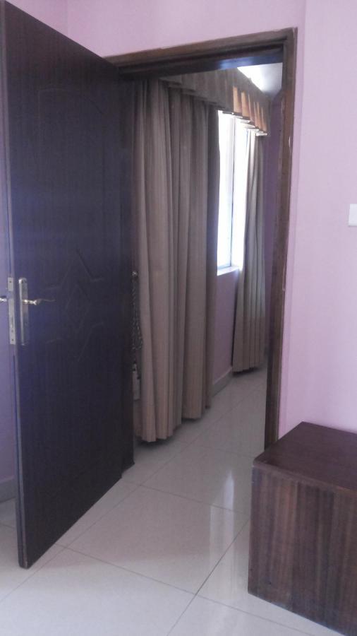 Gulu Palema Crown Hotel מראה חיצוני תמונה