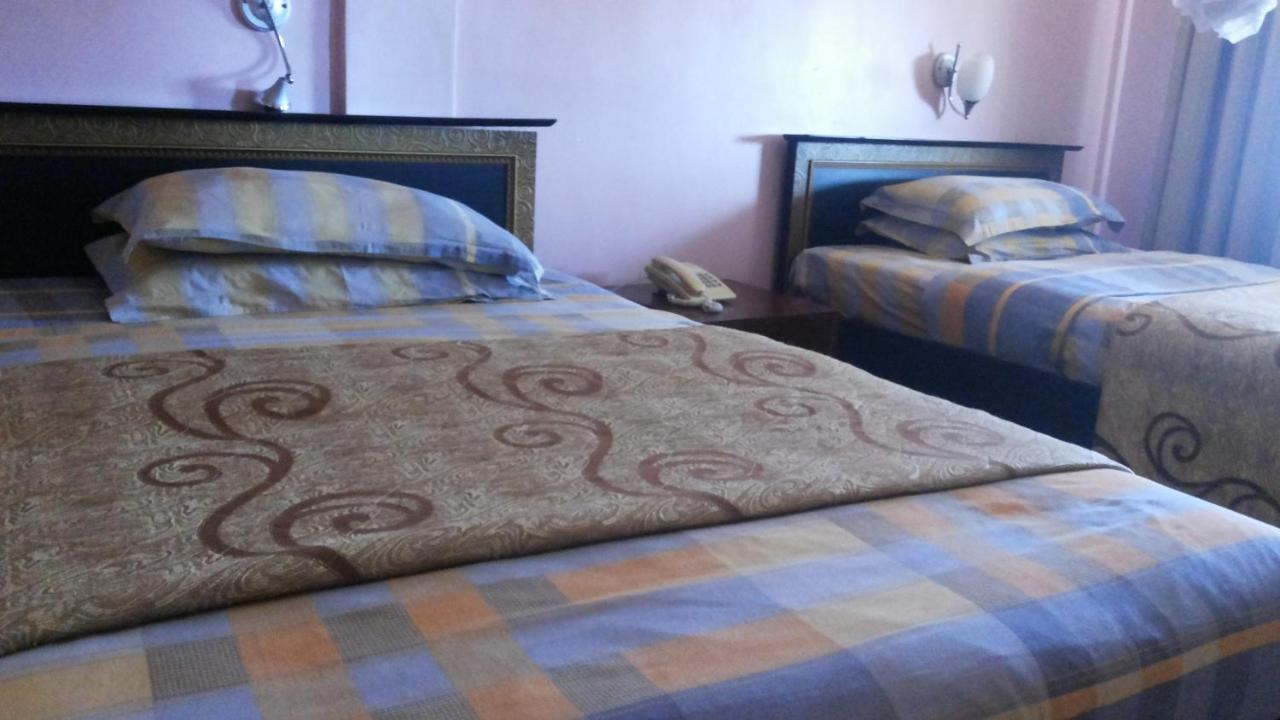 Gulu Palema Crown Hotel מראה חיצוני תמונה