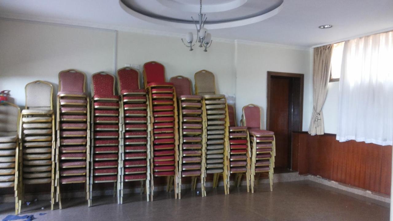 Gulu Palema Crown Hotel מראה חיצוני תמונה